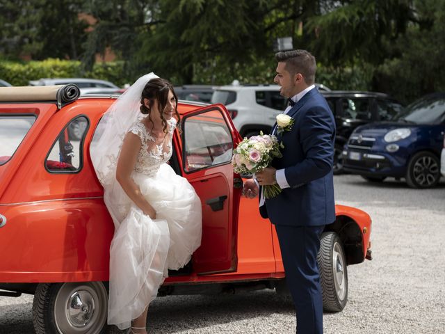 Il matrimonio di Marco e Giulia a Castel San Pietro Terme, Bologna 22
