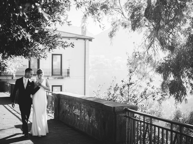 Il matrimonio di Luigi e Daniela a Vico Equense, Napoli 1