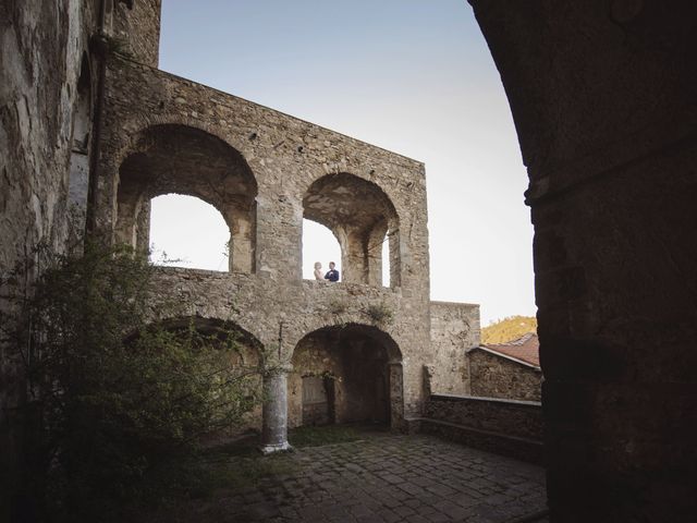 Il matrimonio di Alessandro e Beatrice a Fosdinovo, Massa Carrara 28