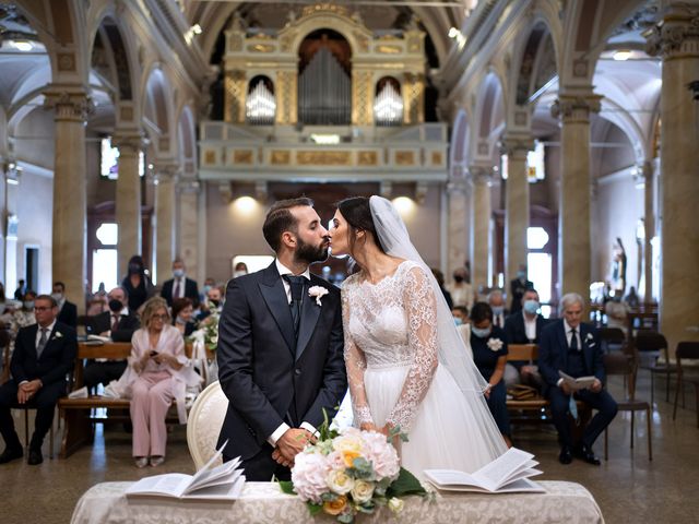 Il matrimonio di Luca e Silvia a Varese, Varese 20