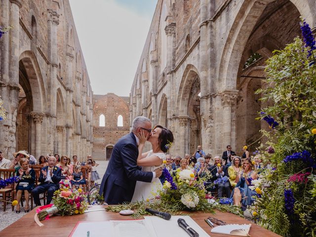 Il matrimonio di Valentina e Luca a Chiusdino, Siena 62