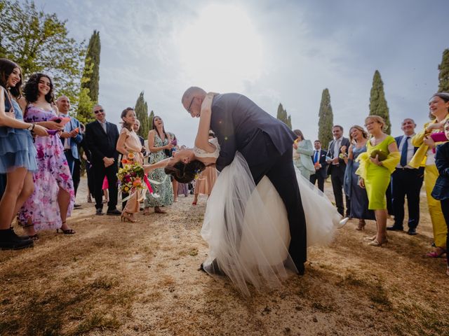 Il matrimonio di Valentina e Luca a Chiusdino, Siena 73