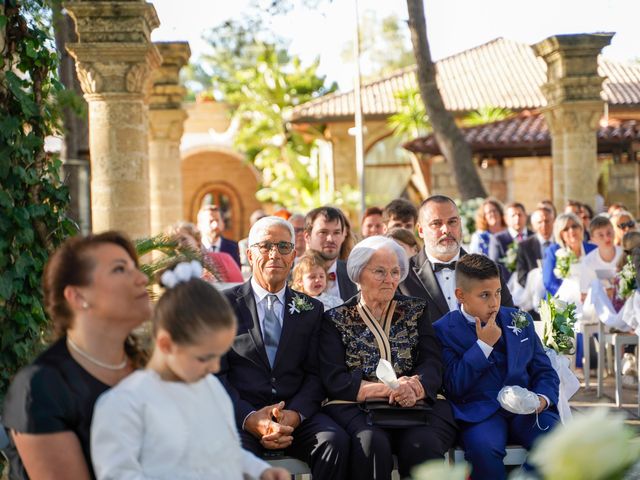 Il matrimonio di Joana e Gabriele a Francavilla Fontana, Brindisi 90