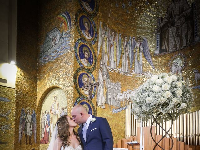 Il matrimonio di Federico e Valeria a Muggiò, Monza e Brianza 23