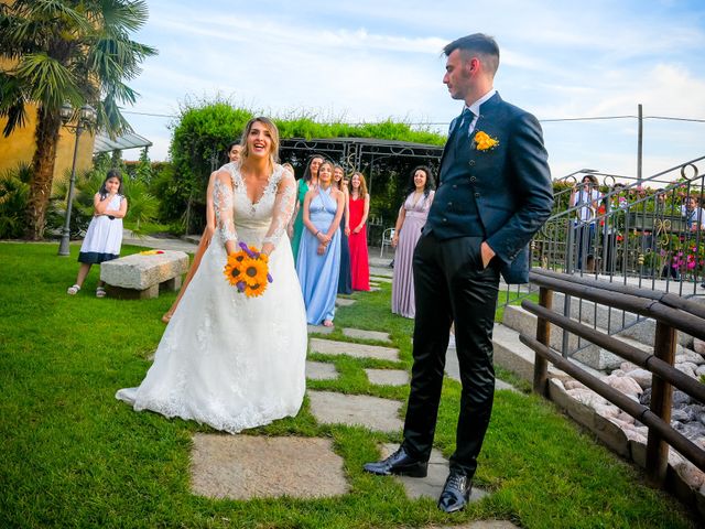 Il matrimonio di Andrea e Simona a Oleggio, Novara 43