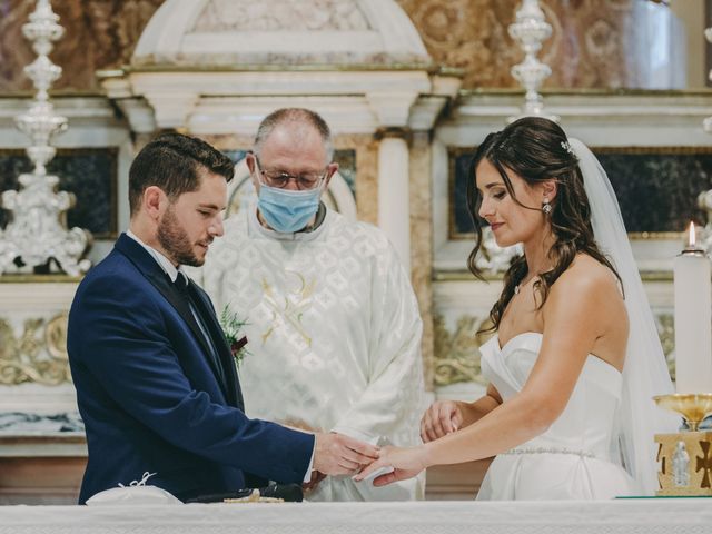 Il matrimonio di Mattia e Raluca a Bergamo, Bergamo 35