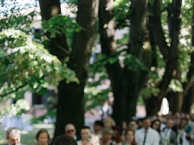 Il matrimonio di Andrea e Irene a Mira, Venezia 33