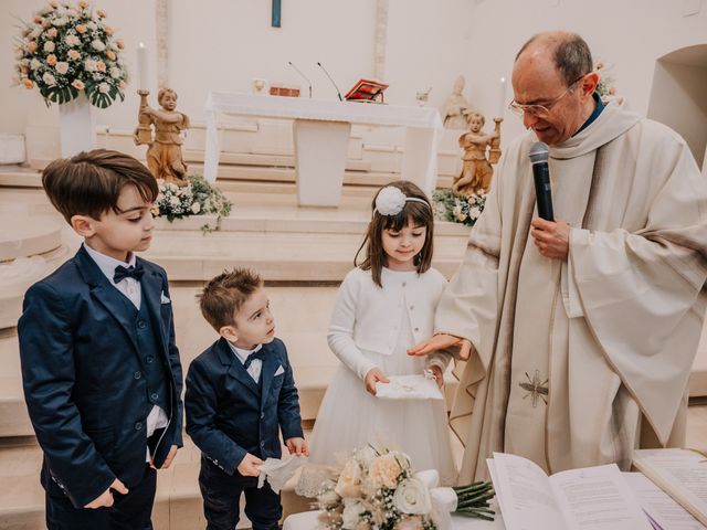 Il matrimonio di Rosita e Francesco a Castellana Grotte, Bari 43