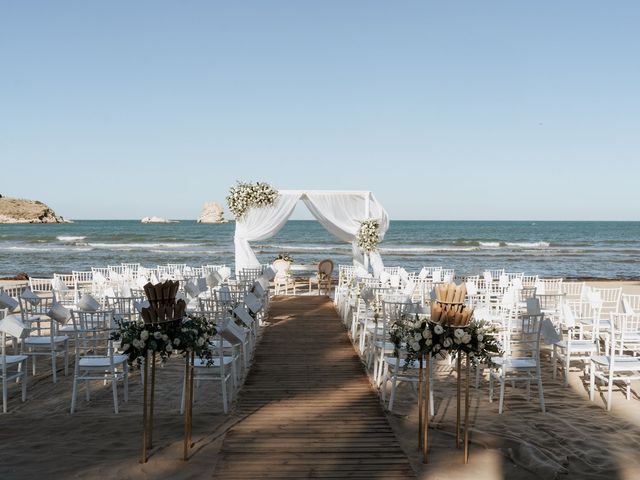 Il matrimonio di Luca e Rossella a Vieste, Foggia 26