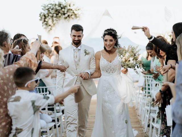 Il matrimonio di Luca e Rossella a Vieste, Foggia 45