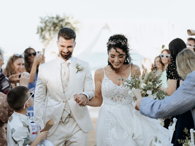 Il matrimonio di Luca e Rossella a Vieste, Foggia 46