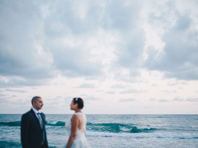 Il matrimonio di Pietro e Elisa a Viareggio, Lucca 30