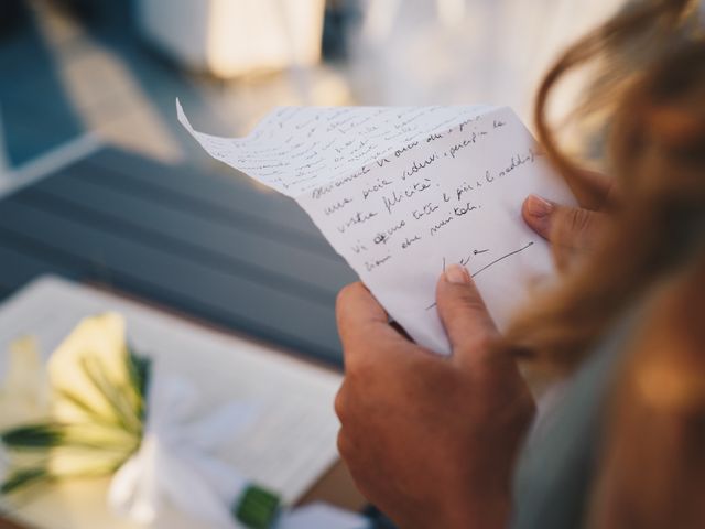 Il matrimonio di Pietro e Elisa a Viareggio, Lucca 54