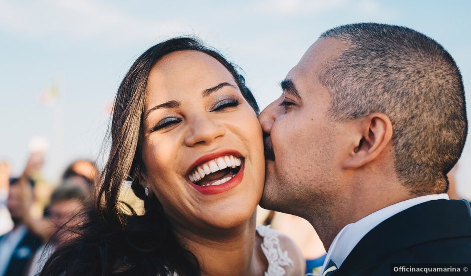 Il matrimonio di Pietro e Elisa a Viareggio, Lucca