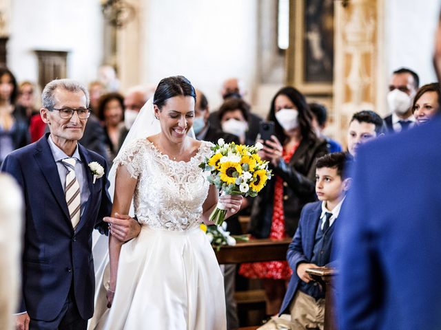 Il matrimonio di Davide e Sonia a Lonato del Garda, Brescia 30