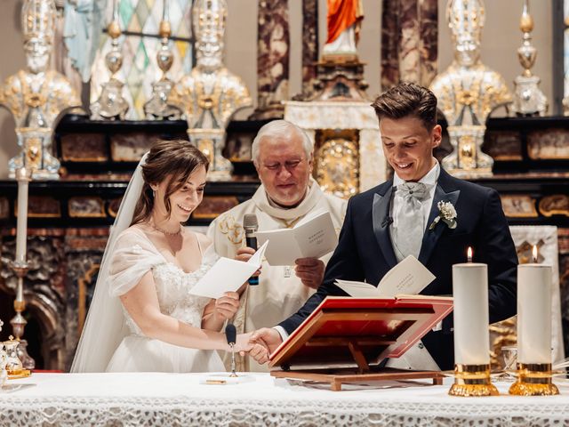 Il matrimonio di Antonio e Martina a Cusago, Milano 17