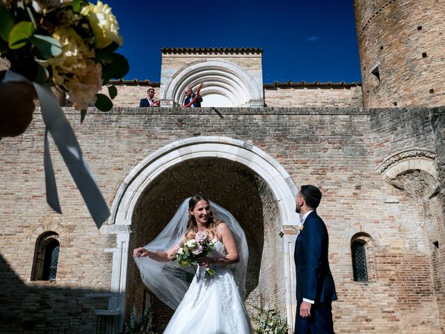 Il matrimonio di Martina e Lorenzo a Civitanova Marche, Macerata 15