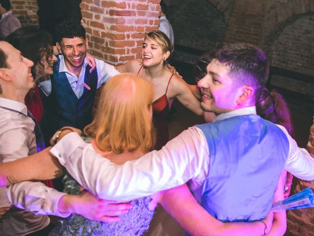 Il matrimonio di Roberto e Claudia a Chignolo Po, Pavia 338