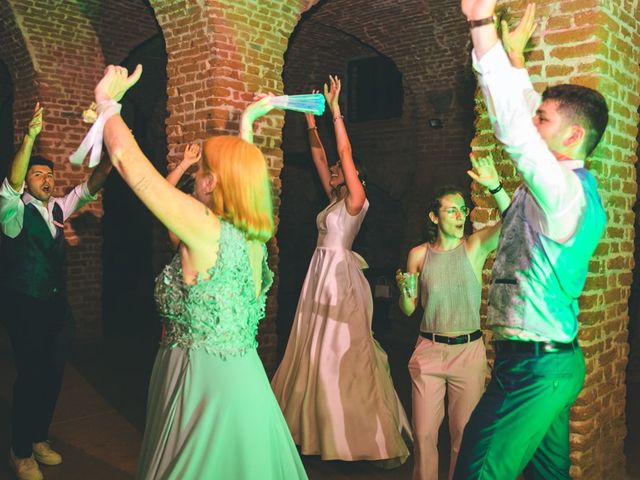 Il matrimonio di Roberto e Claudia a Chignolo Po, Pavia 342