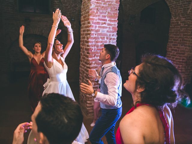 Il matrimonio di Roberto e Claudia a Chignolo Po, Pavia 343