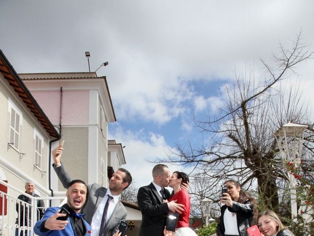 Il matrimonio di Manuel e Linda a Nemi, Roma 20