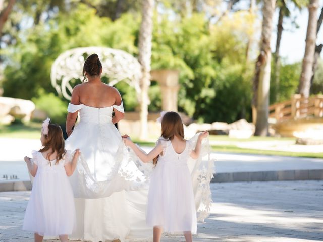 Il matrimonio di ANNEMARIE e CONOR a Mesagne, Brindisi 172