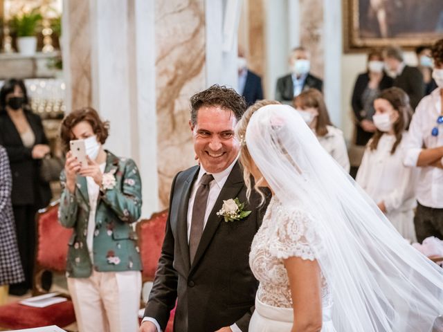 Il matrimonio di Marco e Valeria a Lomagna, Lecco 29