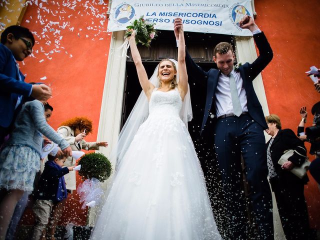 Il matrimonio di John e Sara a Ispra, Varese 71