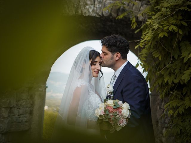 Il matrimonio di Filippo e Nadia a Compiano, Parma 22