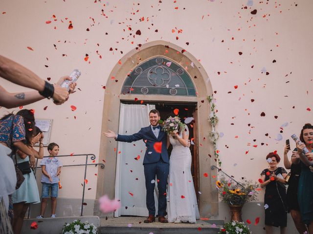 Il matrimonio di Tomas e Camilla a Montone, Perugia 33