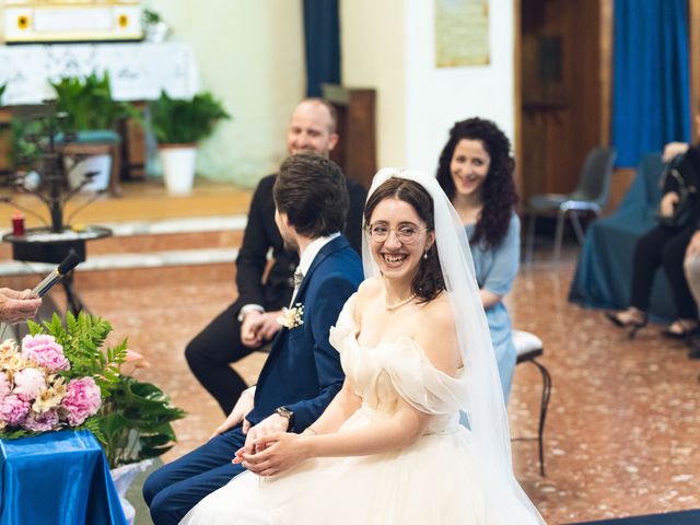 Il matrimonio di Giulia e Alessandro a Mazzano Romano, Roma 16