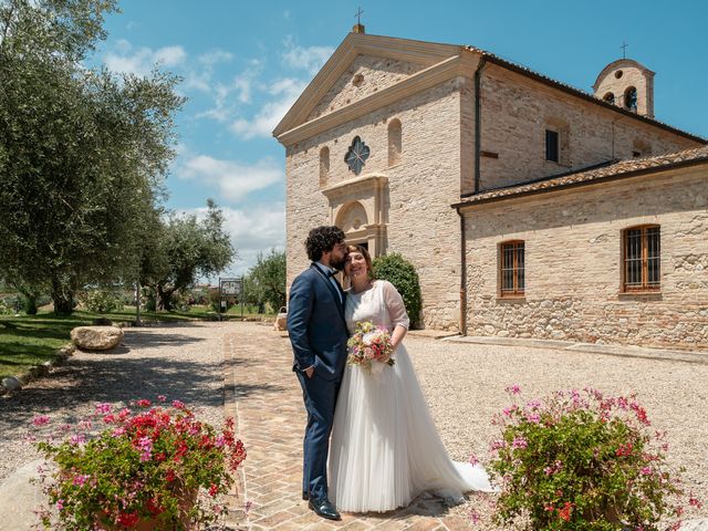 Il matrimonio di Mattia e Francesca a Mosciano Sant&apos;Angelo, Teramo 17