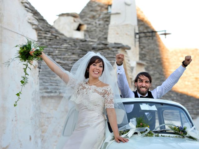 Il matrimonio di Alessandro e Elena a Alberobello, Bari 22