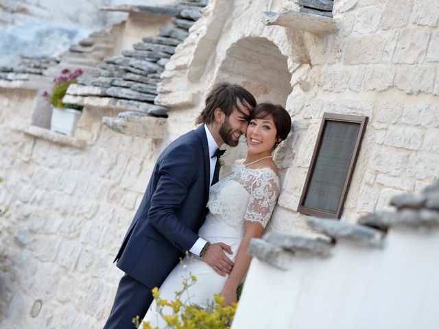 Il matrimonio di Alessandro e Elena a Alberobello, Bari 23
