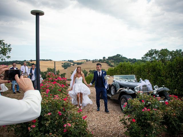 Il matrimonio di Zalina e Eliseo a Ripe, Ancona 10