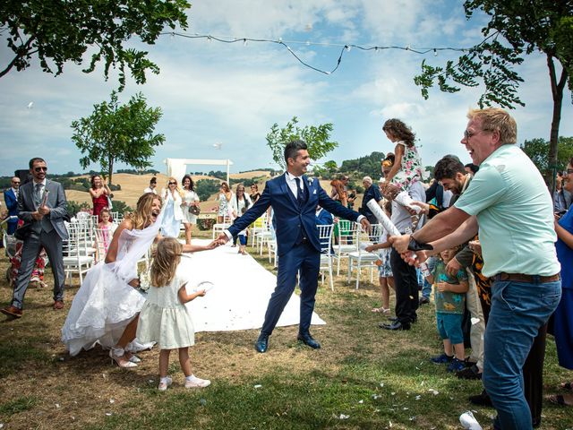 Il matrimonio di Zalina e Eliseo a Ripe, Ancona 13