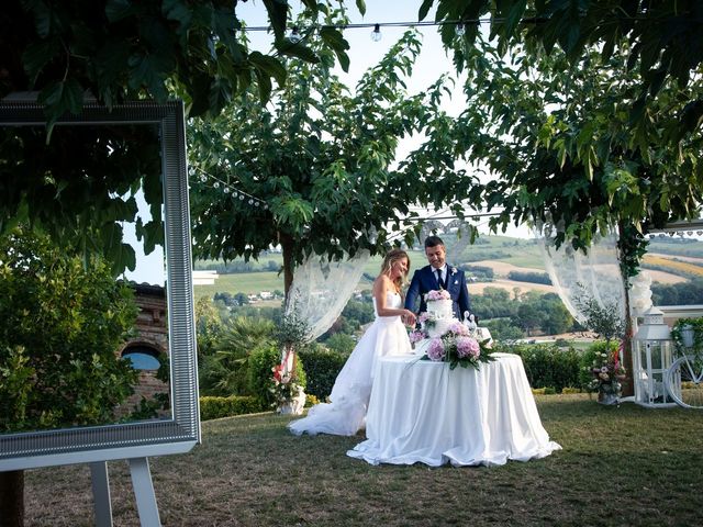 Il matrimonio di Zalina e Eliseo a Ripe, Ancona 27