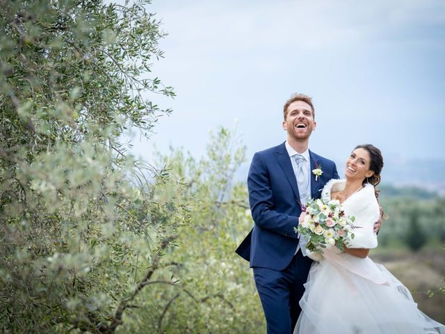 Il matrimonio di Simone e Irene a Montespertoli, Firenze 16