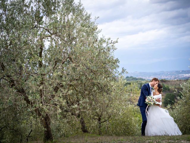 Il matrimonio di Simone e Irene a Montespertoli, Firenze 40