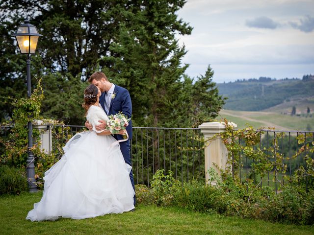 Il matrimonio di Simone e Irene a Montespertoli, Firenze 45