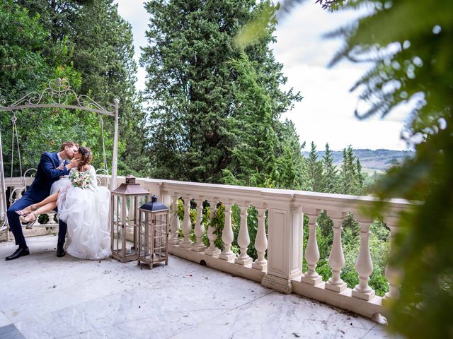 Il matrimonio di Simone e Irene a Montespertoli, Firenze 102