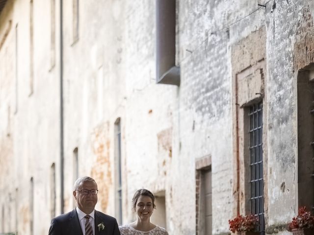 Il matrimonio di Matteo e Veronika a Certosa di Pavia, Pavia 21
