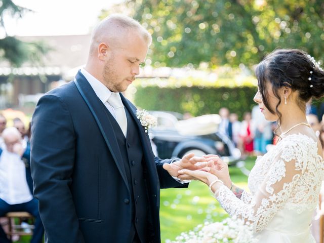 Il matrimonio di Filippo e Noemi a Margarita, Cuneo 37