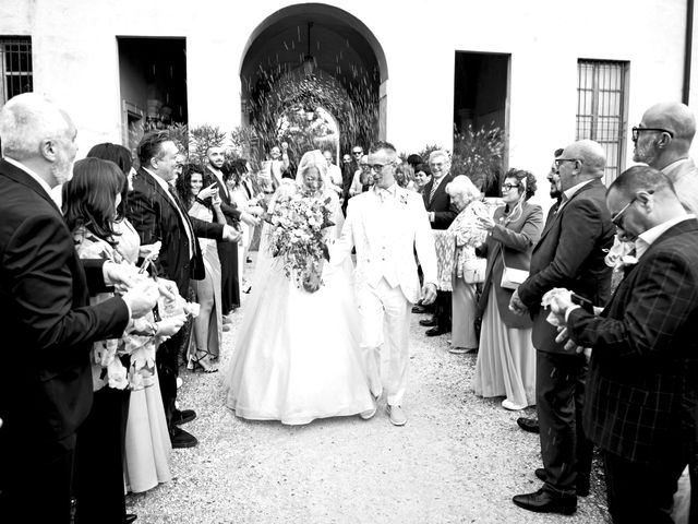 Il matrimonio di Lorenzo e Chantal a Cigole, Brescia 4