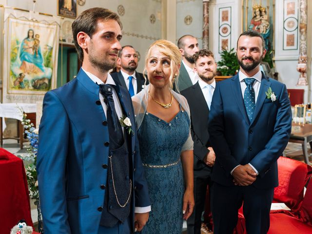 Il matrimonio di Luca e Ketty a Messina, Messina 21