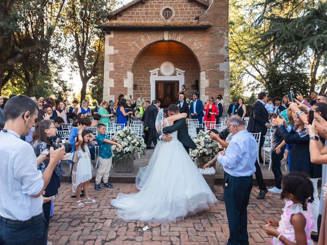 Il matrimonio di Valeria e Emanuele a Sutri, Viterbo 39