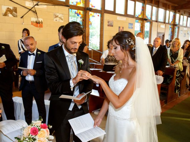 Il matrimonio di Roberto e Claudia a Triggiano, Bari 29