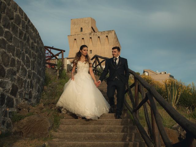 Il matrimonio di Annetta e Valerio a Torre del Greco, Napoli 35