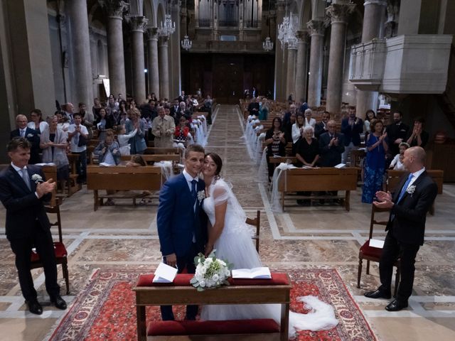 Il matrimonio di Lorenzo e Elena a Inveruno, Milano 19