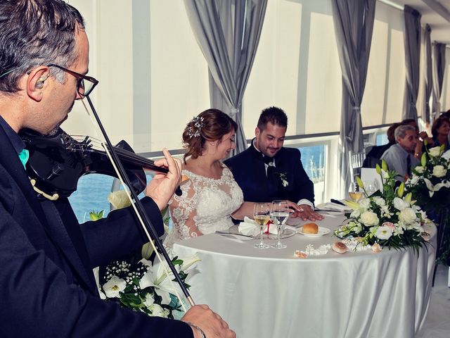 Il matrimonio di Ivan e Lorena a Brolo, Messina 22